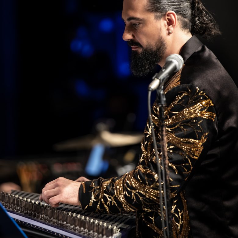 Volkan Kirpik Konser